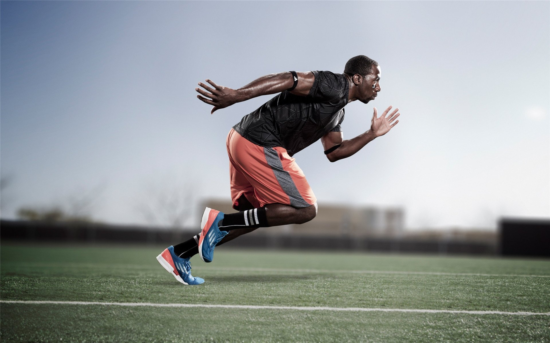 F1赛事转播画面创新提升赞助商品牌露出效果